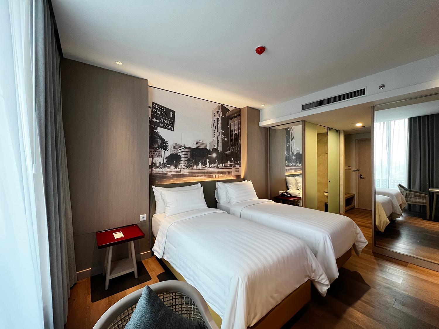 Ra Suites Simatupang Jakarta Zimmer foto
